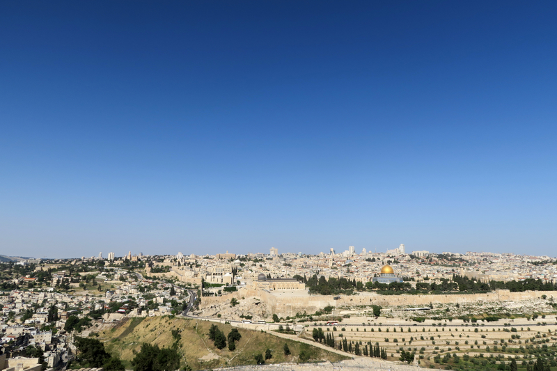 A new Gertrude Bell for the Atlantis of the Sands